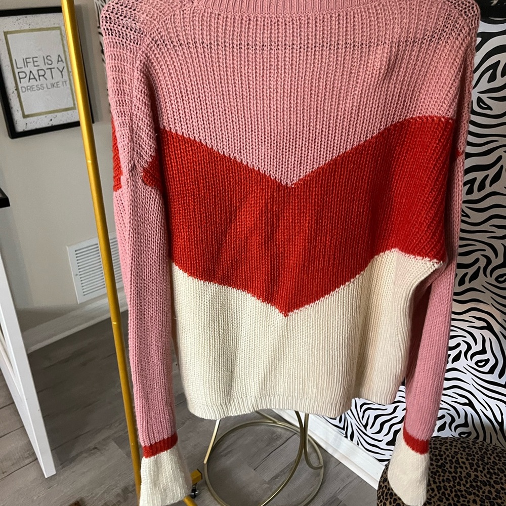 Sweater - Picture 3 of 4